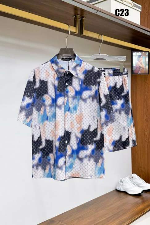Picture of LV Shirt Pant Suits _SKULVM-3XL12yr38622832
